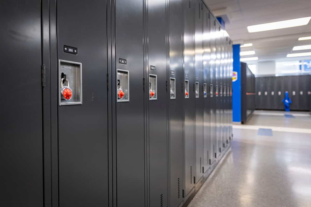 R&eacute;ussir un cours &agrave; la fin du secondaire malgr&eacute; un &eacute;chec: Qu&eacute;bec met fin au &laquo;d&eacute;boulage&raquo;