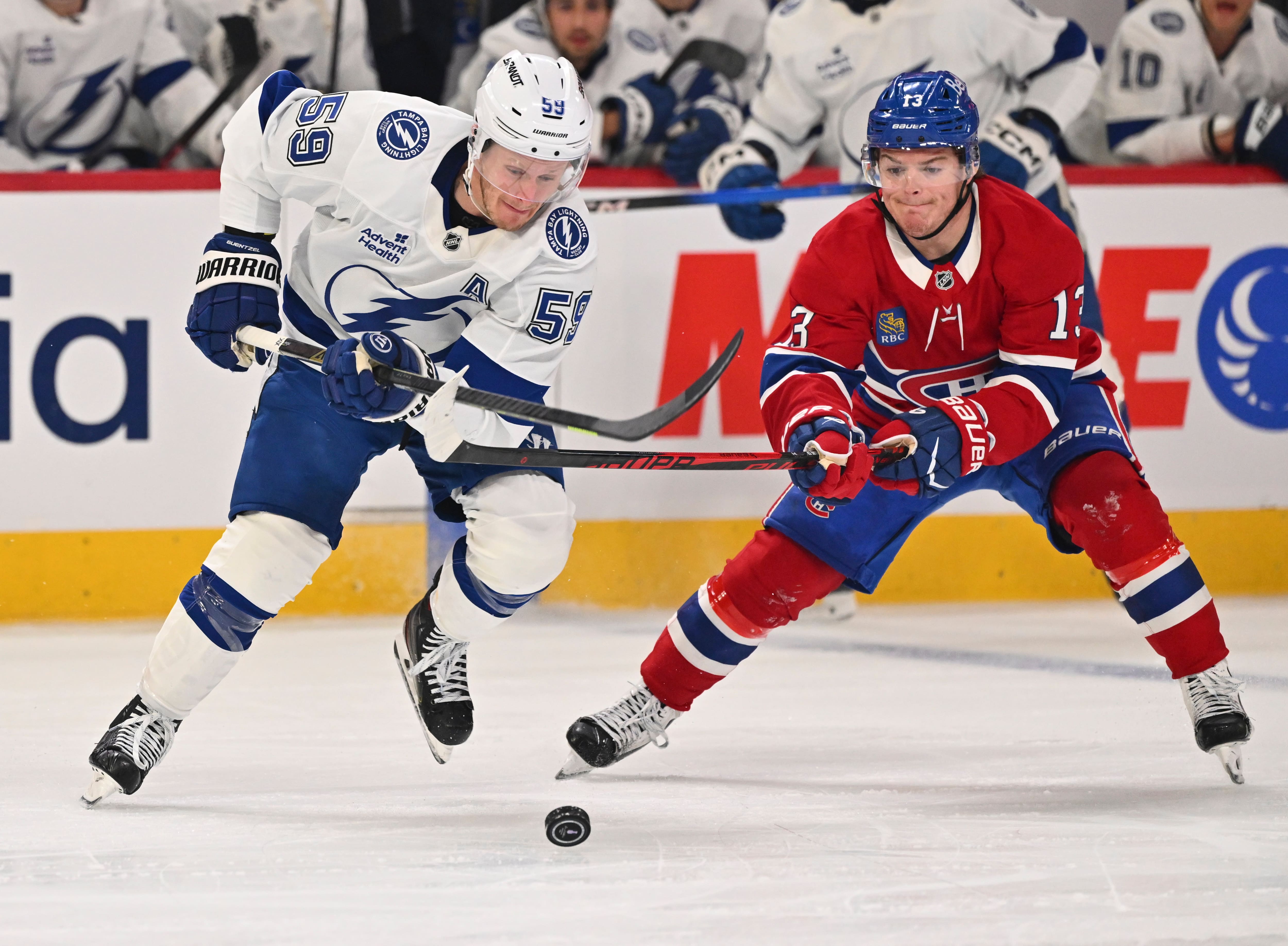 Cole Caufield en panne à cinq contre cinq : Tout ne repose pas sur le premier trio