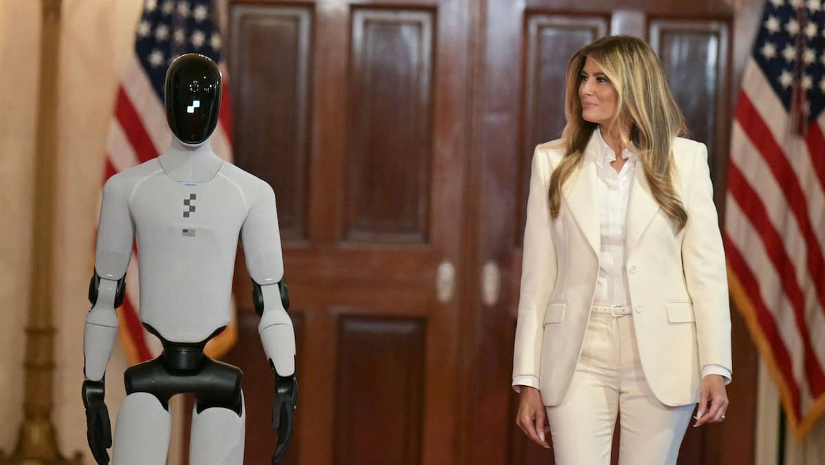 Le robot et la Première dame: Melania Trump flanquée d'un androïde à la Maison-Blanche