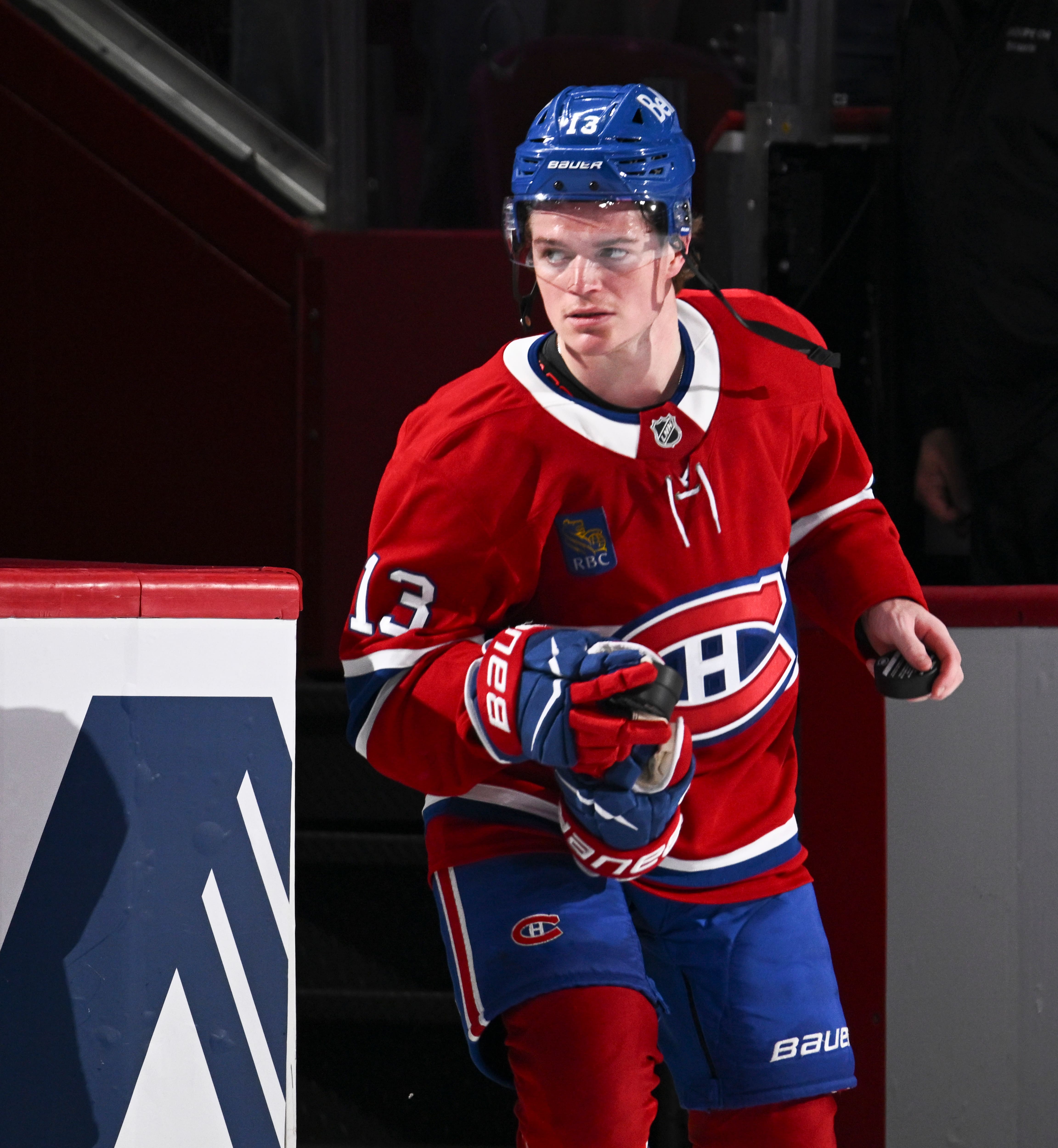 Cole Caufield et sa quête des 50 buts: voici les 14 joueurs dans l’histoire de la LNH qui sont restés coincés à 49