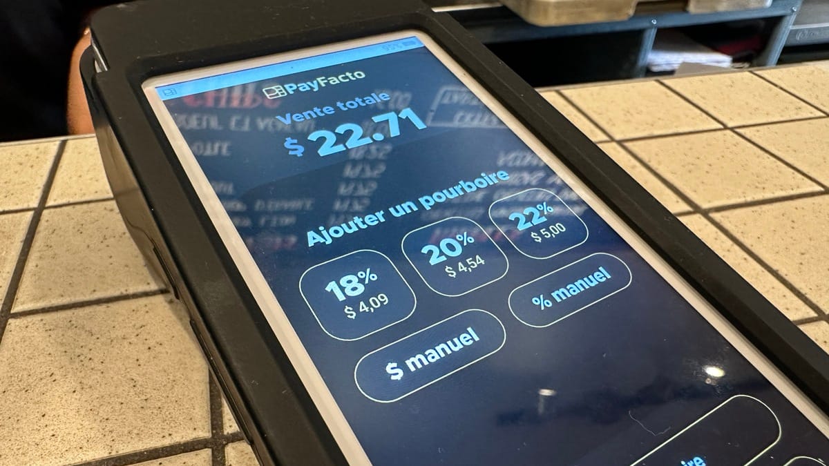 «C’est exagéré»: un malaise grandissant face aux options de pourboires au restaurant
