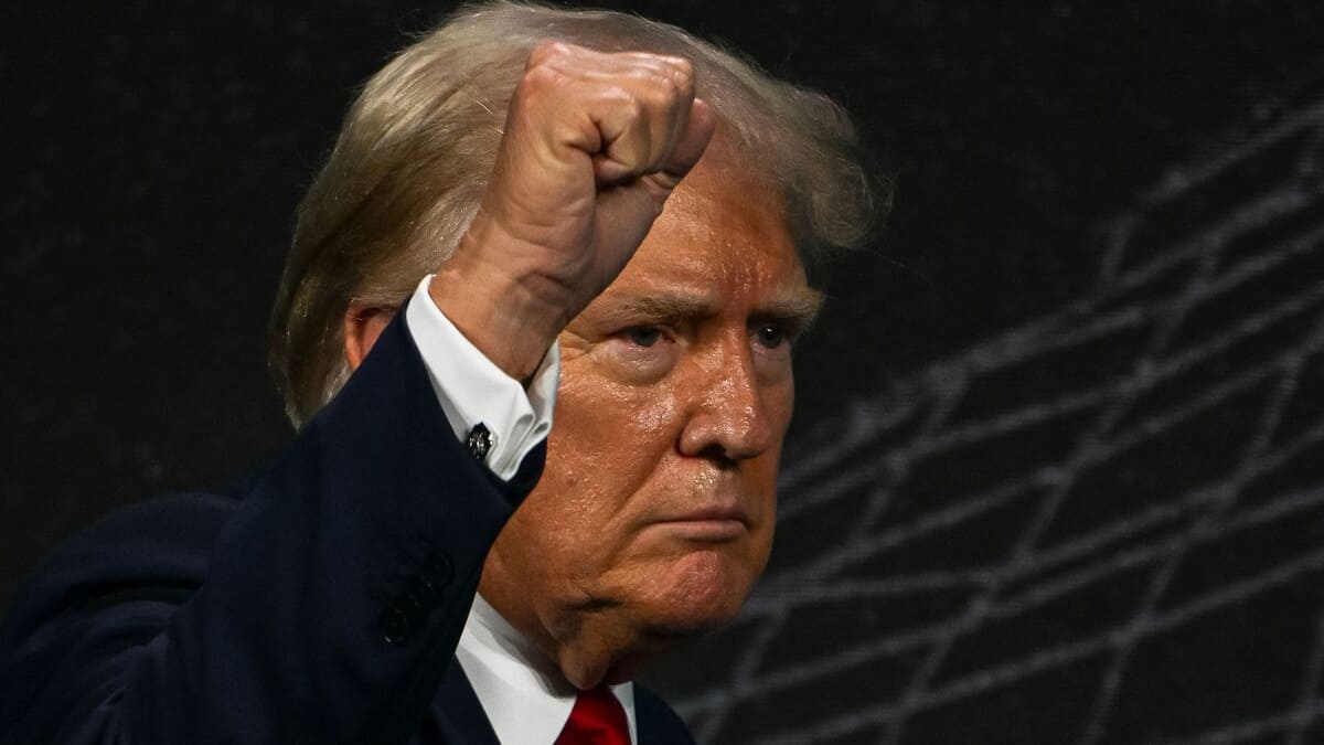 Trump assure qu'il va reprendre les rassemblements à l'extérieur avec une sécurité renforcée