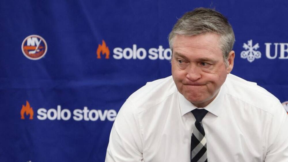 Patrick Roy prend une partie du blâme après une humiliante défaite des Islanders