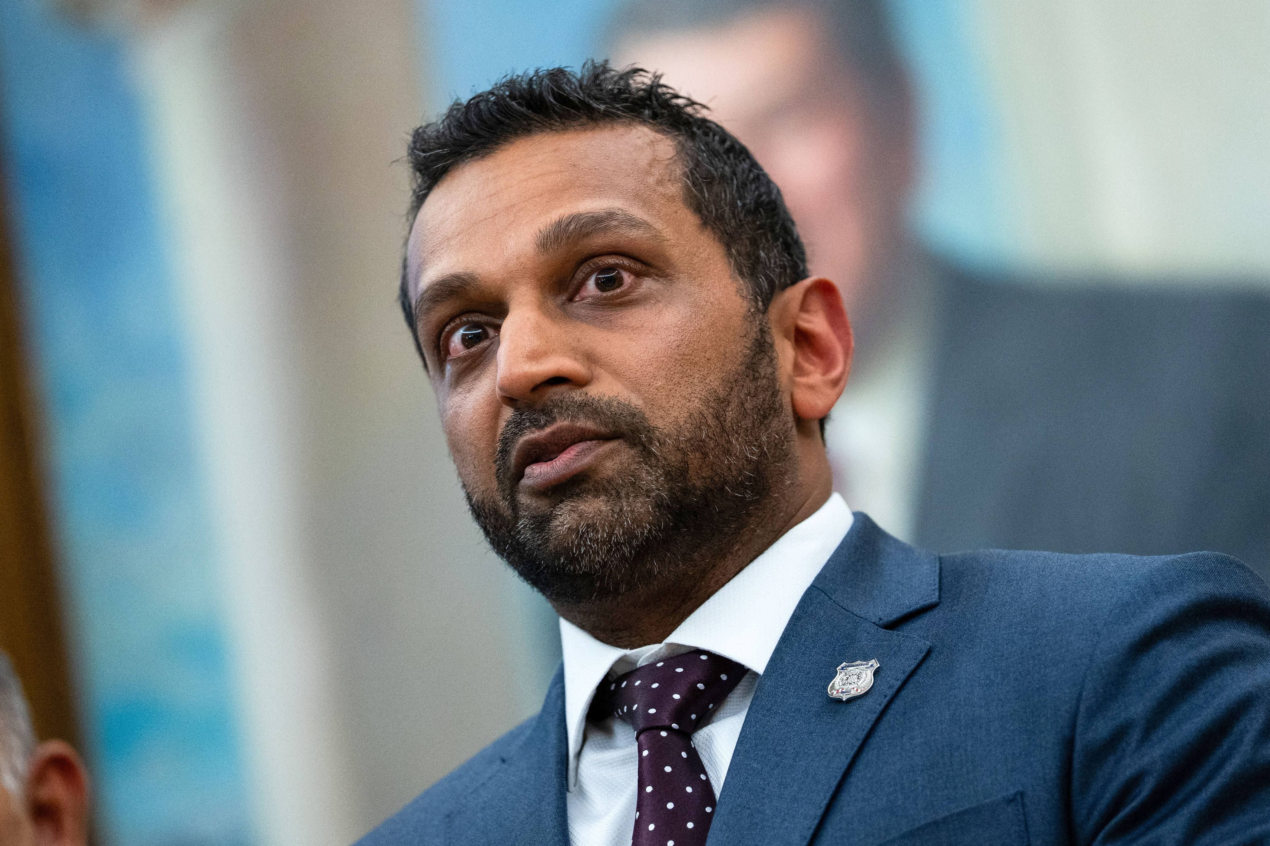 Des sénateurs démocrates accusent Kash Patel d’avoir intimidé des journalistes