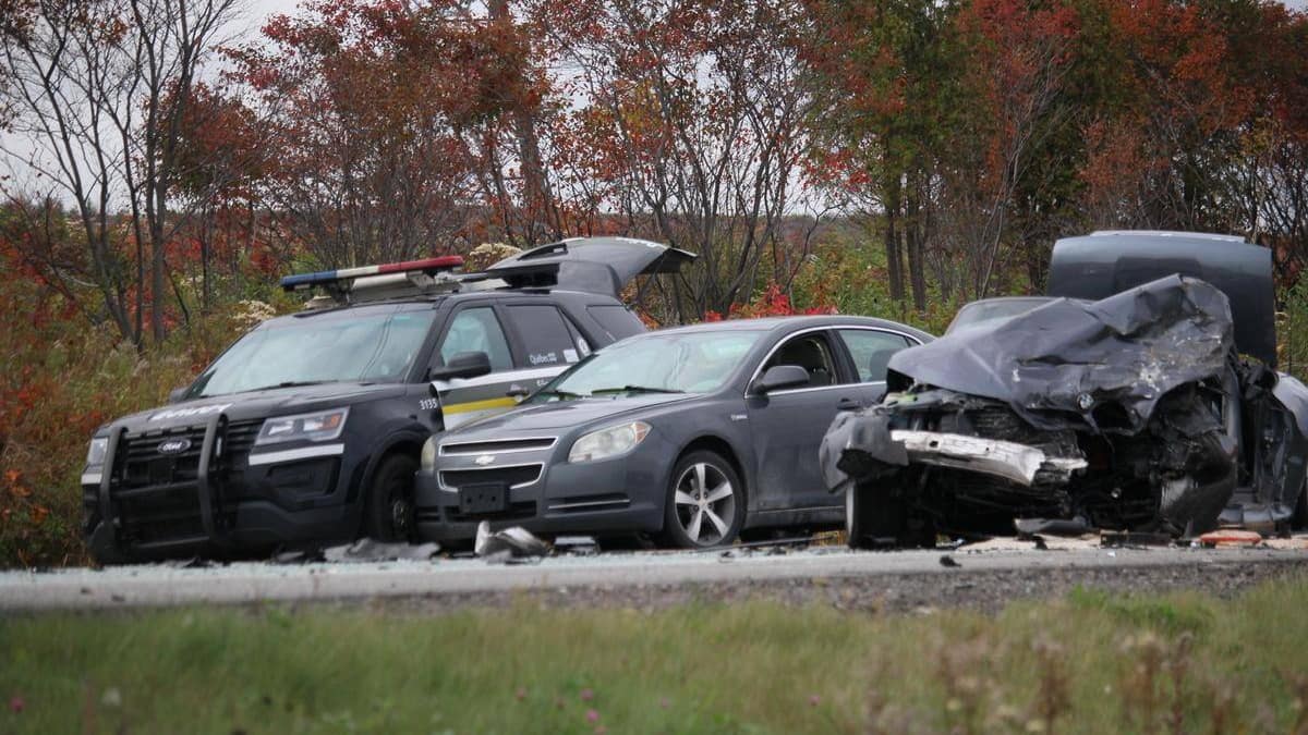 Une poursuite policière se termine en grave accident à Portneuf