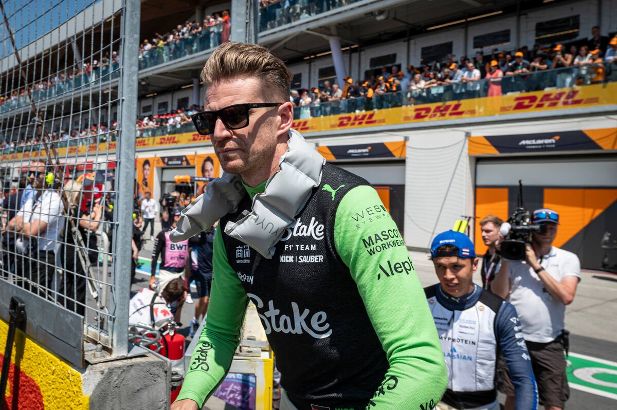 Pastor de Lance antes de la carrera dominical en el circuito Gilles-Villeneuve.
