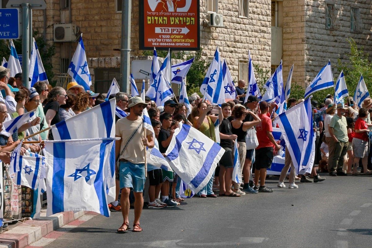 Le sort incertain des 64 otages pr&eacute;sum&eacute;s vivants &agrave; Gaza