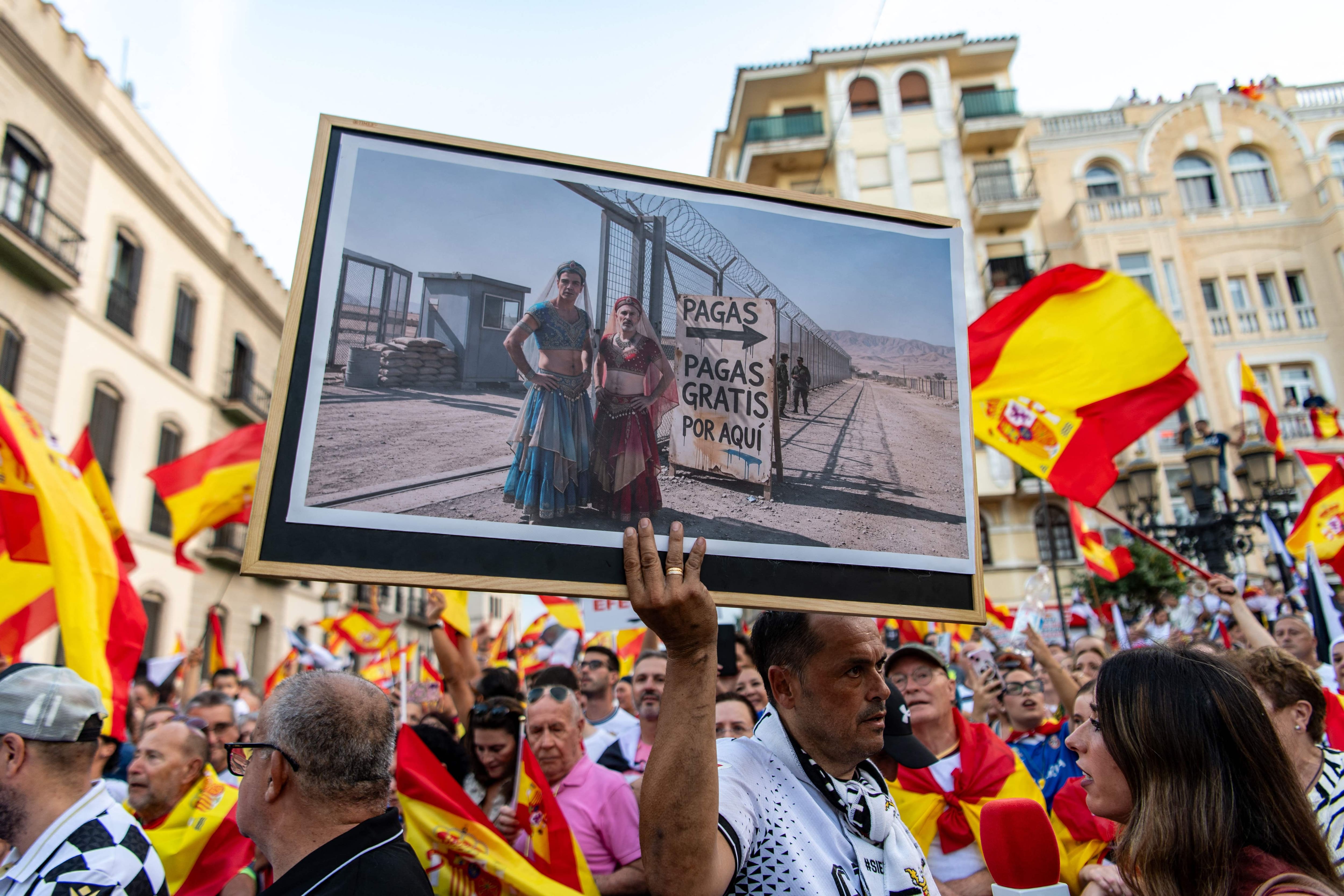 La justice espagnole ouvre une enquête sur l'afflux massif de migrants à Ceuta