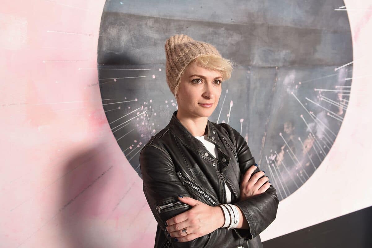 Tu&eacute;e accidentellement par Alec Baldwin : qui &eacute;tait Halyna Hutchins?