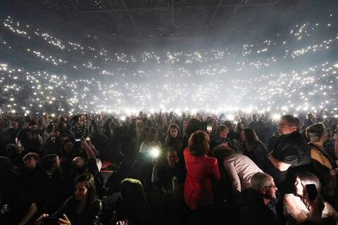 Roxane Bruneau at the Bell Center: an exceptional end to the tour