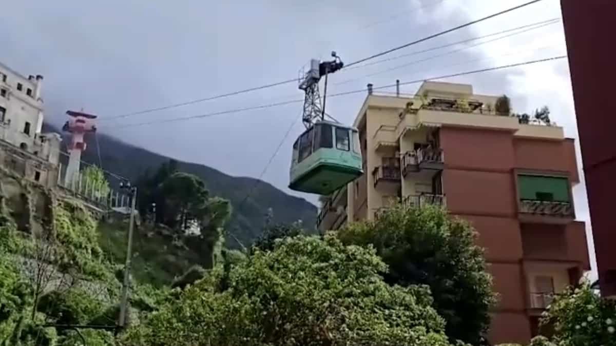 «Une tragédie»: au moins trois morts dans la chute d’un téléphérique en Italie
