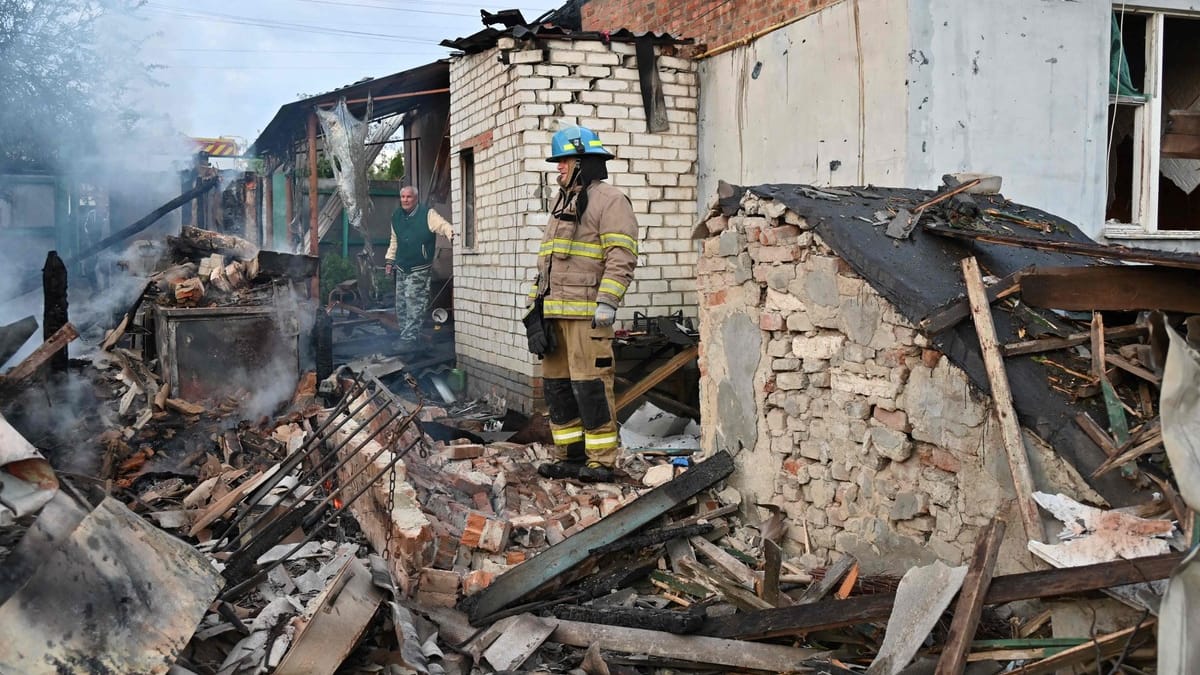 Ukraine: trois morts et 23 blessés dans des frappes russes à Kharkiv