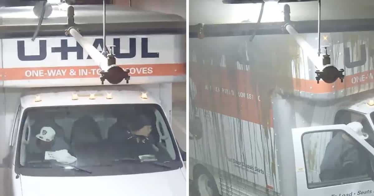 2 idiots causent une explosion d'eau brune 