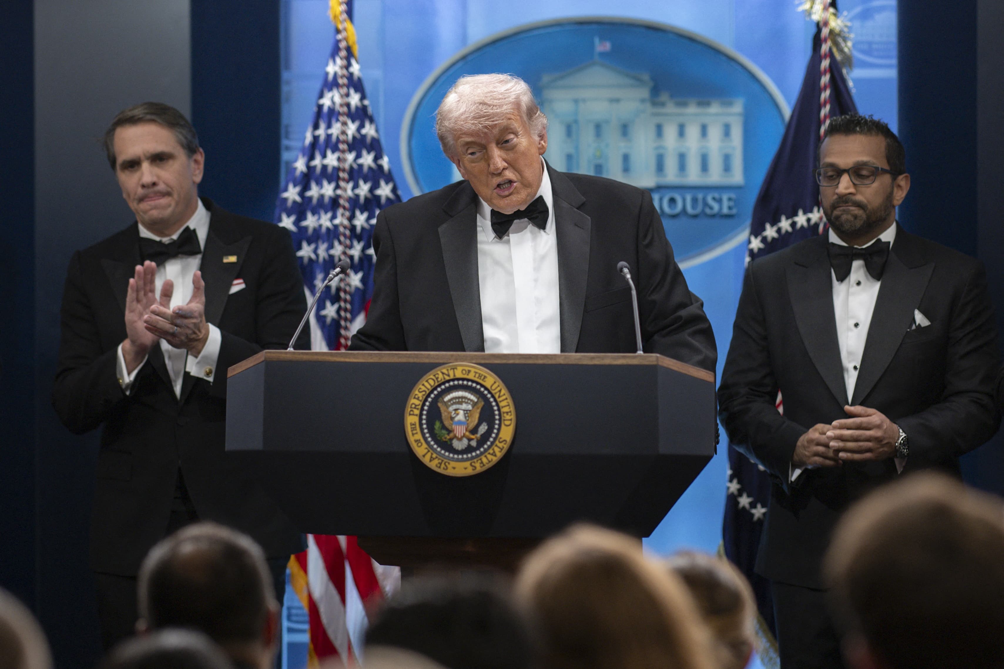 Fusillade à Washington: vague de complots et crise de confiance politique aux États-Unis