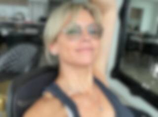 Caroline Néron annonce être en couple