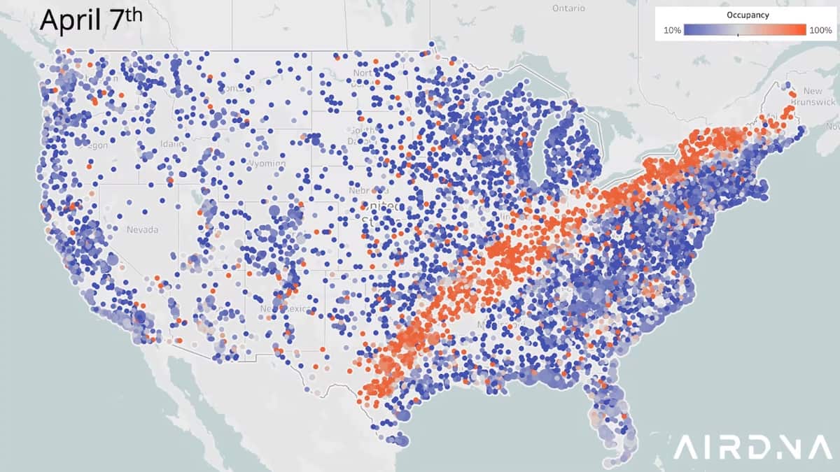 Les réservations Airbnb explosent de 200 sur la trajectoire de l