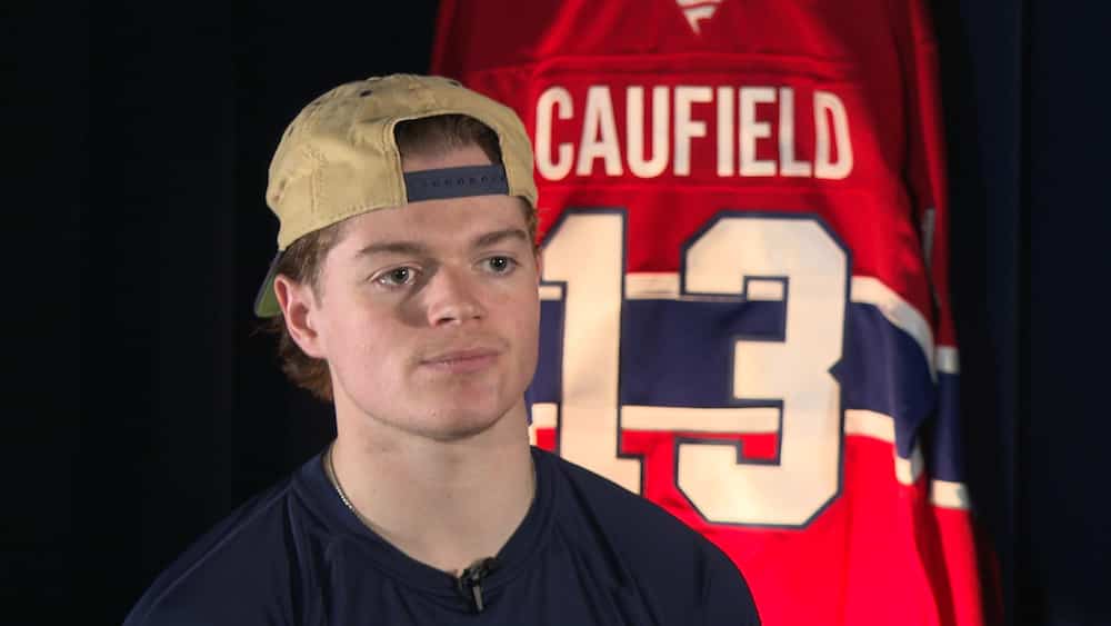 Décès de Johnny Gaudreau: Cole Caufield se confiera à cœur ouvert