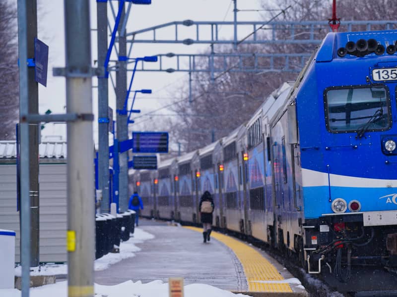  « Ces changements représentent une décision particulièrement difficile »: exo abolit plus de 73 postes dun coup