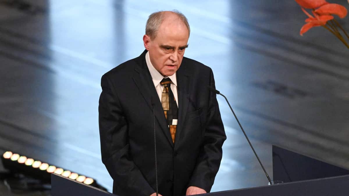Nobel Peace Prize: Russian laureate urged to “refuse prize” Nobel Peace Prize: Russian laureate urged to “refuse prize”
