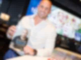 39 vedettes d'ici qui ont écrit leur biographie