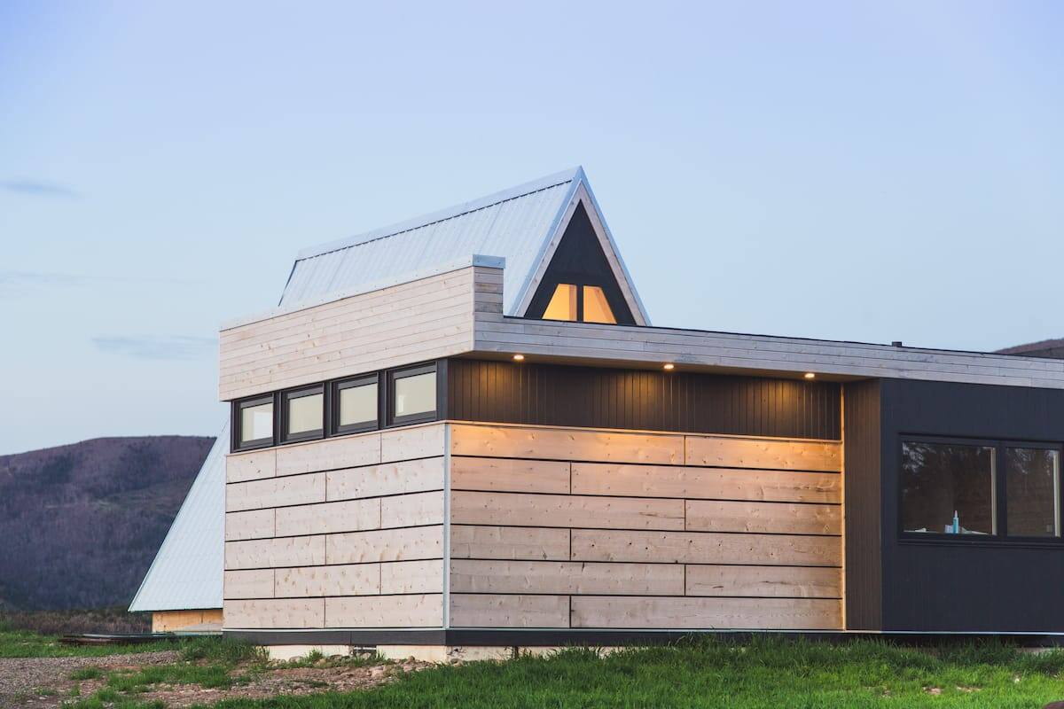 Une maison d’architecte en bord de mer à louer 