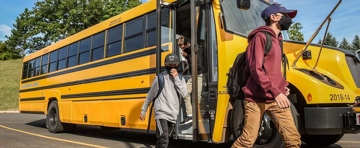 COVID-19: the SPVQ threatens to issue statements of offense to students 1