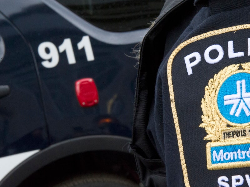Deux véhicules ravagés par un incendie criminel à Montréal - Ouest