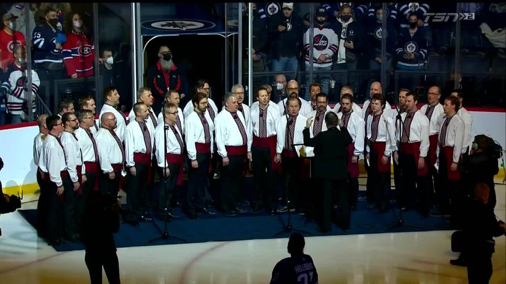 &Agrave; VOIR | Touchant hommage &agrave; l'Ukraine &agrave; Winnipeg