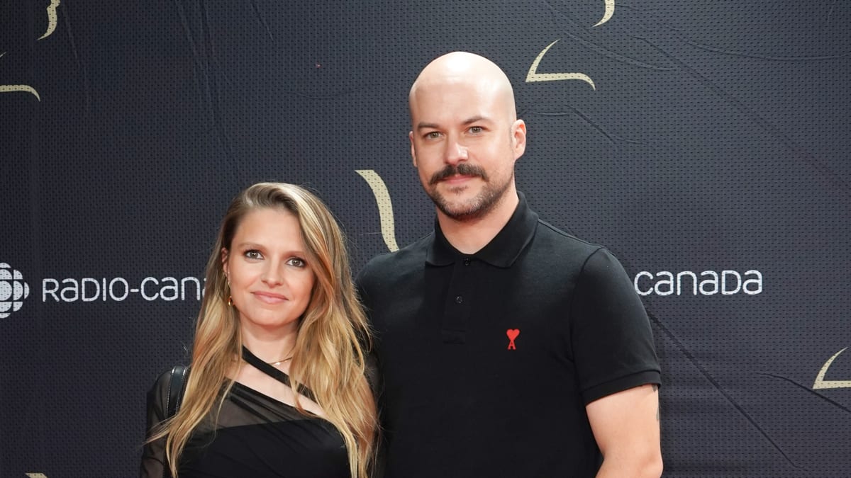 SarahJeanne Labrosse et MarcAndré Grondin se donneront la réplique dans cette nouvelle série SarahJeanne Labrosse et MarcAndré Grondin se donneront la réplique dans cette nouvelle série