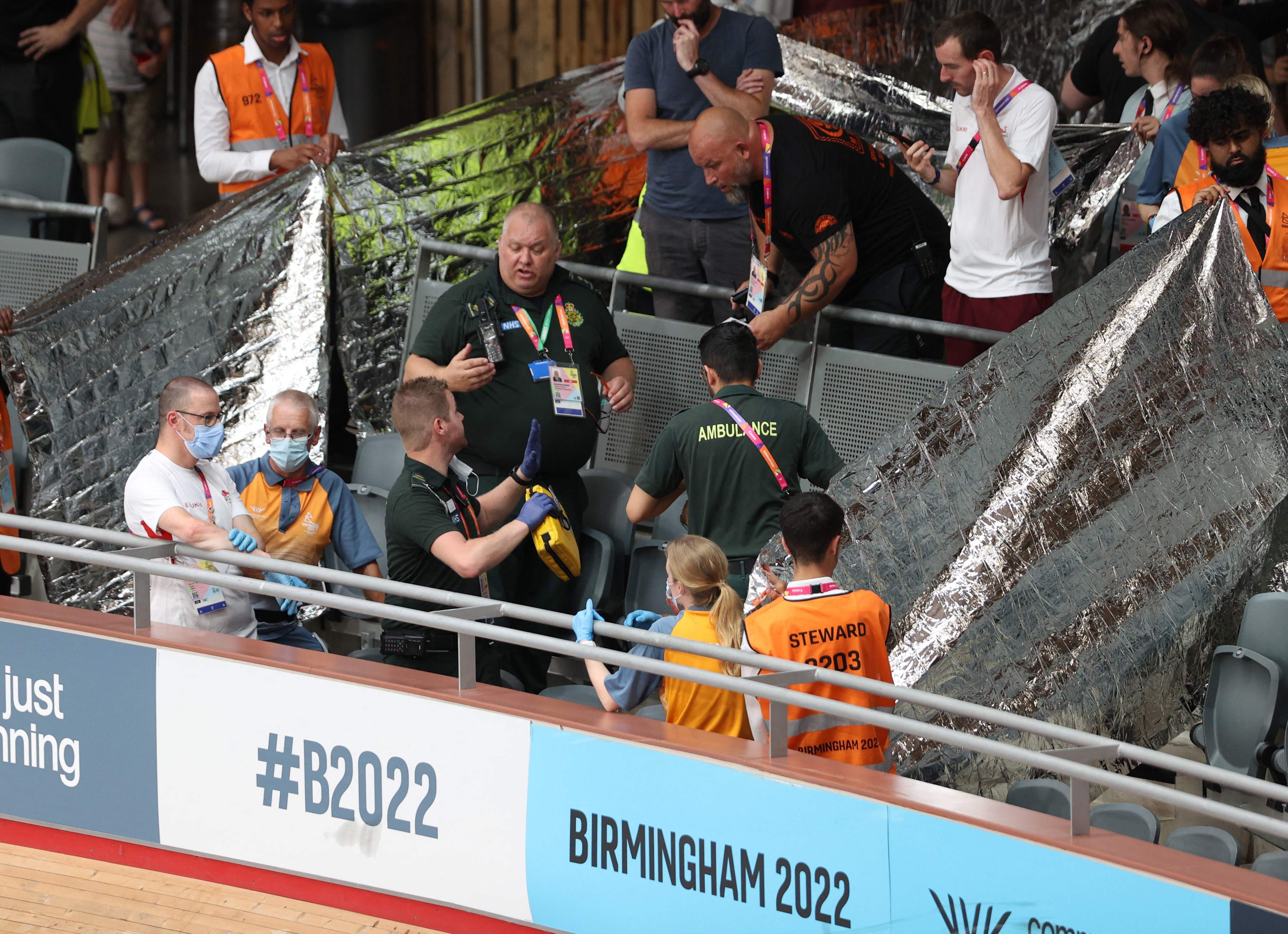 &Agrave; VOIR | Un cycliste s&rsquo;envole dans les tribunes et blesse des spectateurs aux Jeux du Commonwealth