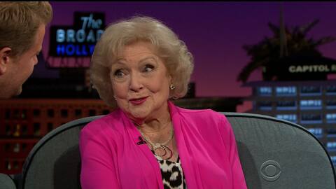 Betty White, icône de la télévision américaine, s'éteint à 99 ans