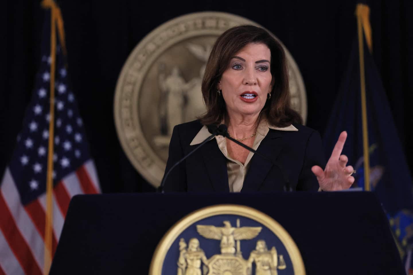 Affaire Cornell: la gouverneure de New York promet de réformer la loi sur les victimes de viol en état d’ébriété