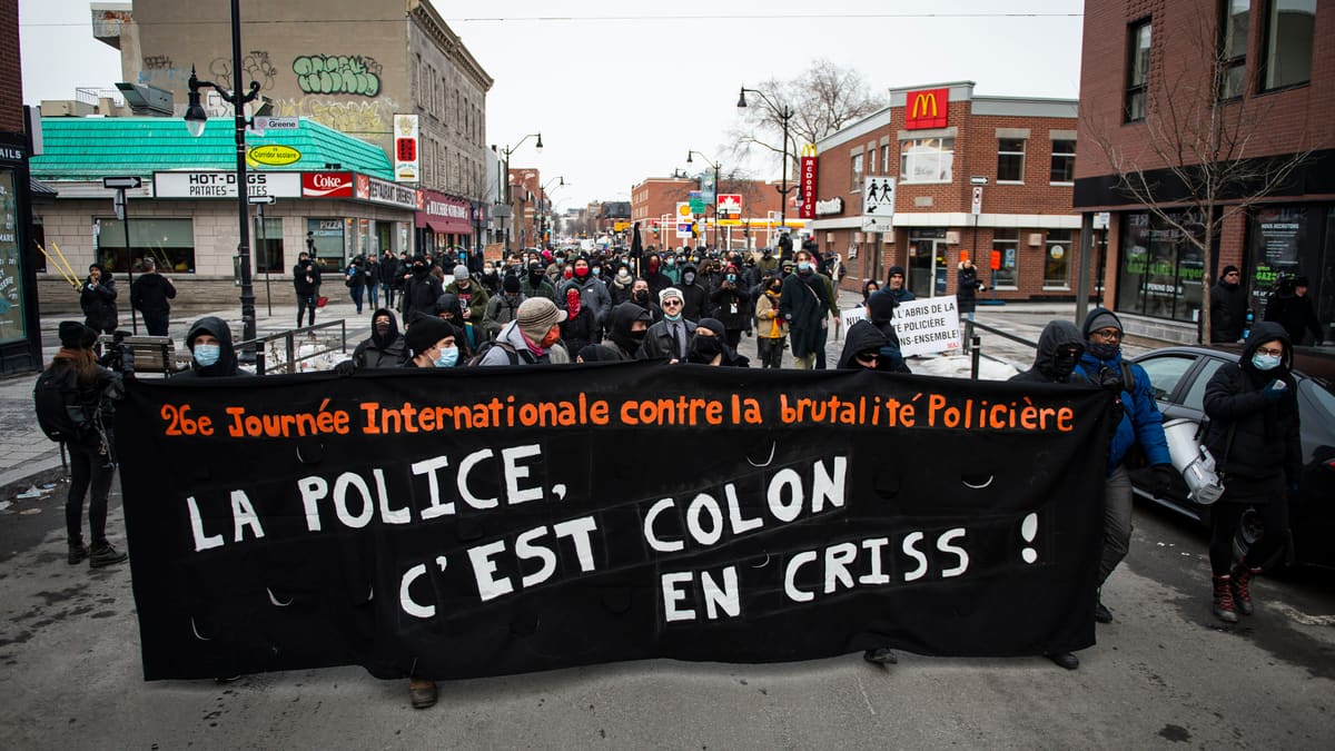 Une arrestation et quelques méfaits à la manifestation contre la brutalité policière