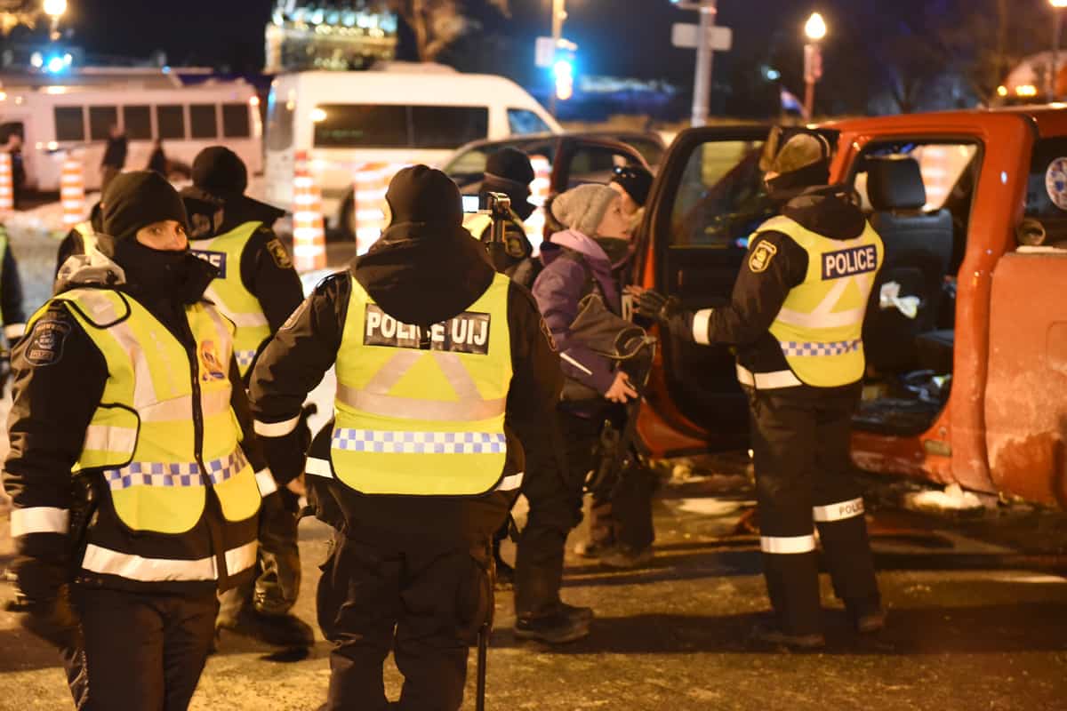 &laquo;Convoi de la libert&eacute;&raquo;: le SPVQ mettra fin &agrave; la &laquo;tol&eacute;rance&raquo; pour le stationnement des poids lourds