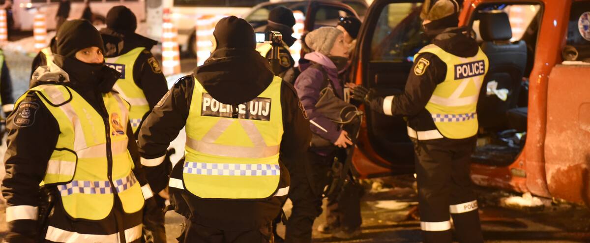 «Convoi de la liberté»: le SPVQ mettra fin à la «tolérance» pour le stationnement des poids lourds