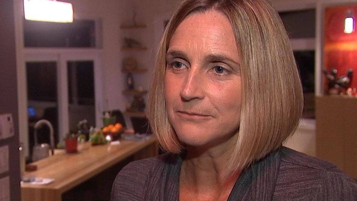 «J’ai envie de dire "pauvre Monsieur Charest"» - Sylvie Fréchette | TVA