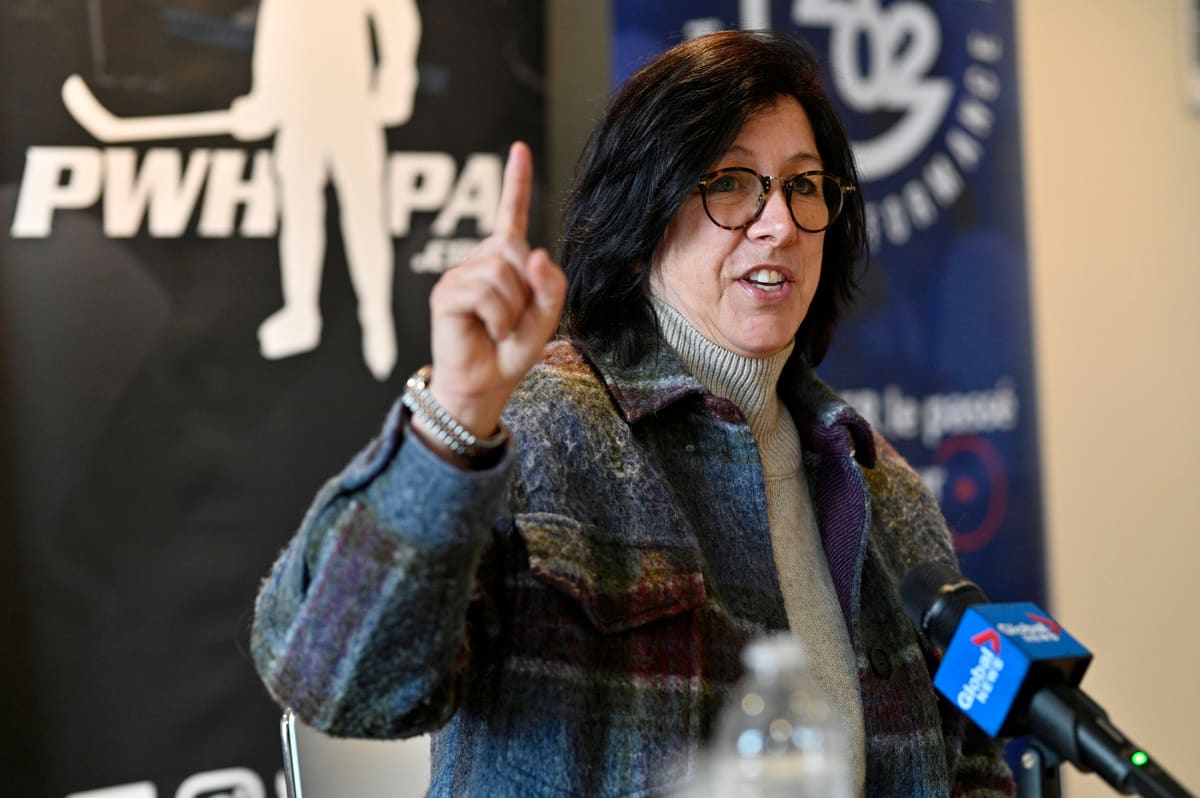 Dani&egrave;le Sauvegeau, premi&egrave;re directrice g&eacute;n&eacute;rale de l&rsquo;&eacute;quipe montr&eacute;alaise de la LPHF: &laquo;J&rsquo;avais h&acirc;te que tout &ccedil;a arrive&raquo;