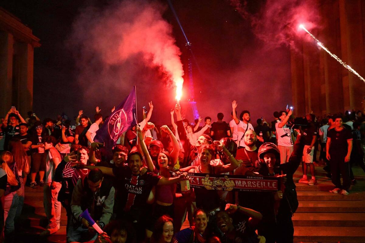 Scenes of unrest in Paris following PSG victory
