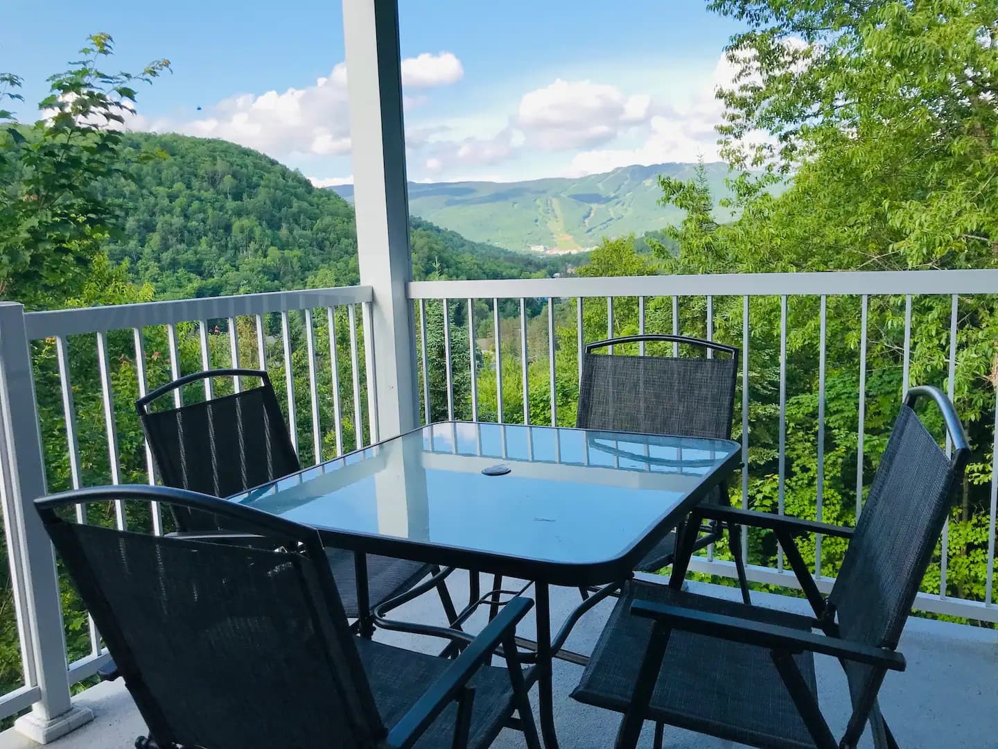 10 Airbnb à louer à MontTremblant Le Journal de Montréal