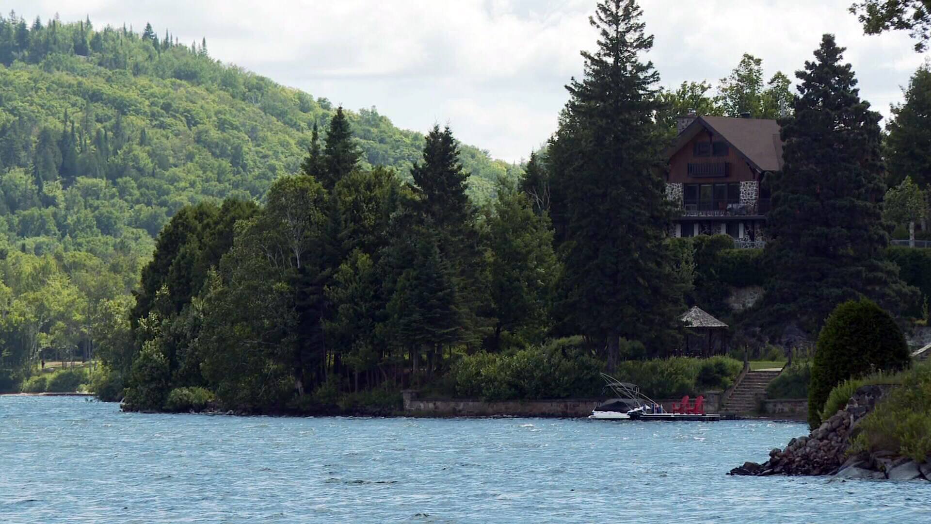 Imp&ocirc;t sur le gain en capital: pas de &laquo;grosse folie&raquo; pour la vente de r&eacute;sidences secondaires