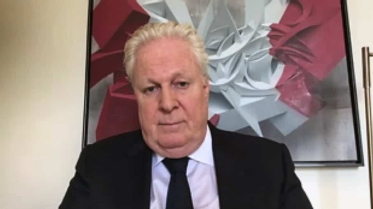 Le Canada retire sa taxe sur les services numériques: «La méthode Trump fait en sorte qu’on est obligé de suivre un parcours atypique pour arriver à une entente», dit Jean Charest