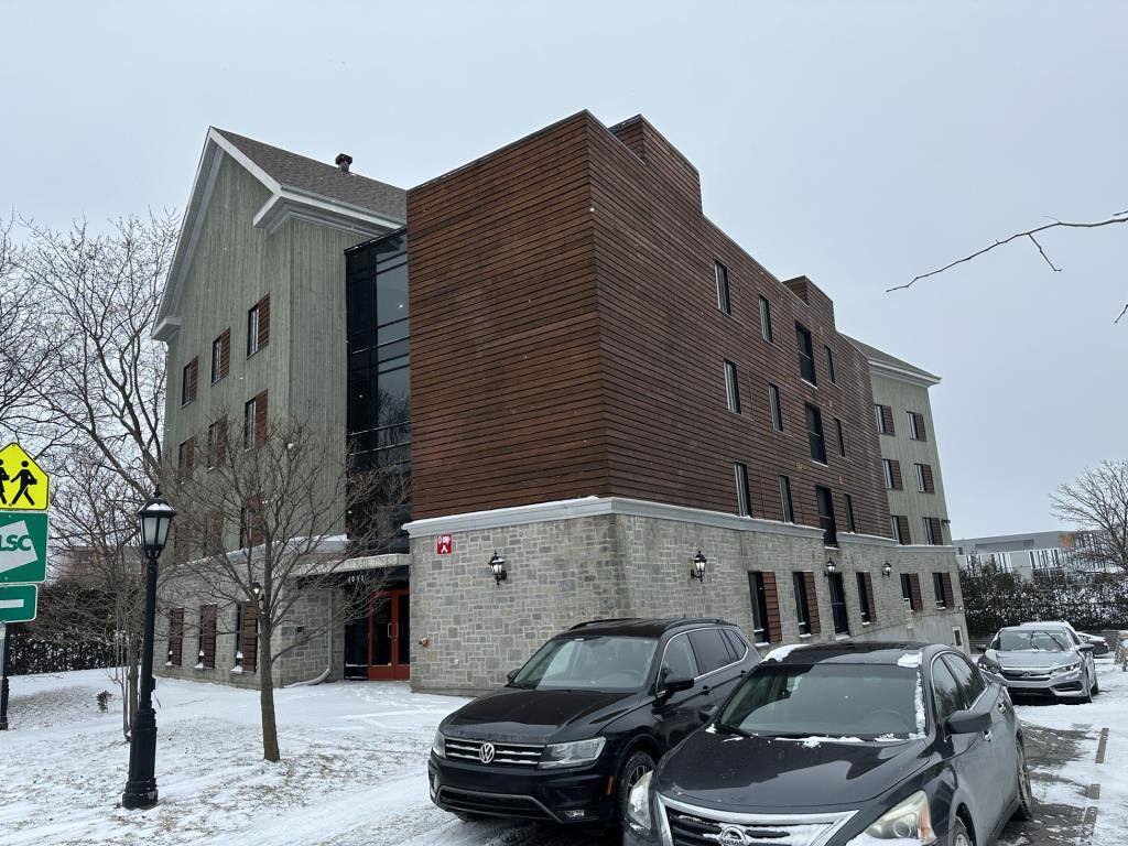 10 propriétés que vous pouvez acheter pour 275 000 (ou moins) à Laval