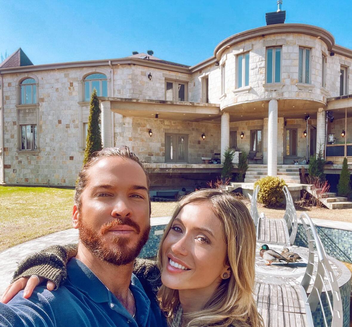 Claude et Lysandre attendent un enfant