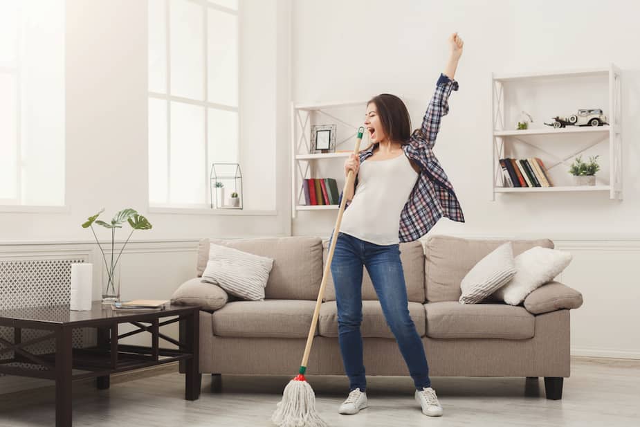 Image principale de l'article Trucs et astuces pour nettoyer le plancher