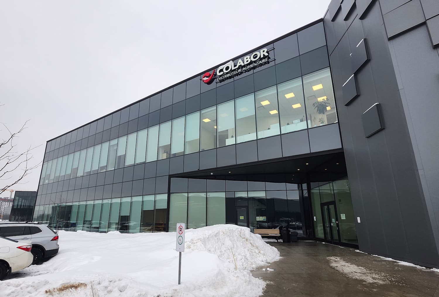 Colabor Distribution alimentaire: croulant sous 300 M$ de dettes, Colabor se ...