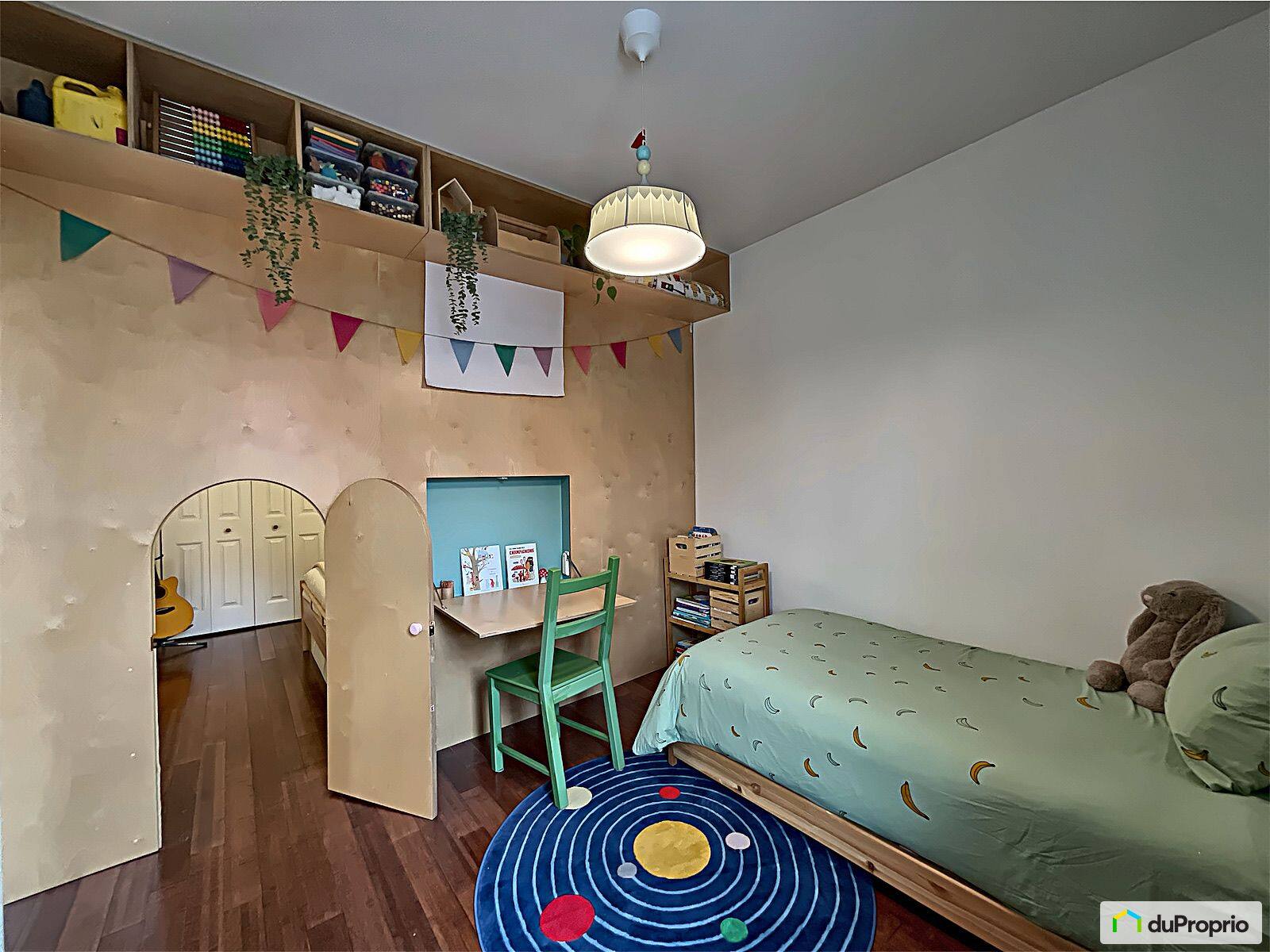 L'acteur Jean Bùi vend son condo pour 469 000$