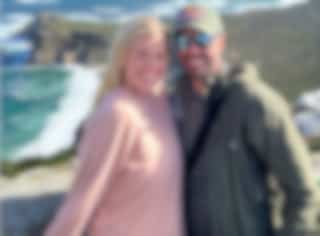 De magnifiques photos de son «baby bump» en voyage