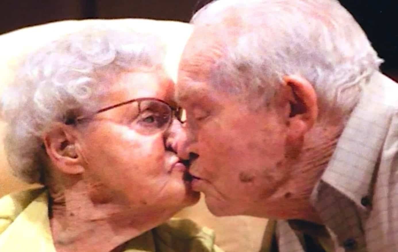 Ils c&eacute;l&egrave;brent leur 79e anniversaire de mariage!