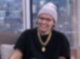 ENTREVUE: la pétillante Roxane Bruneau