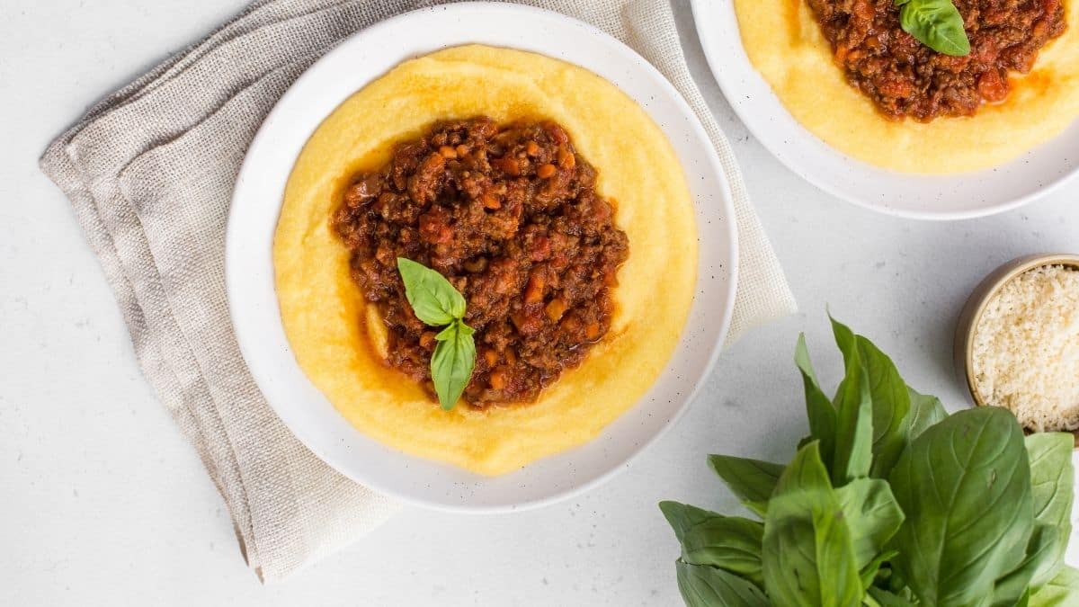 RECETTE: Porc volcano, polenta, courgettes sautées